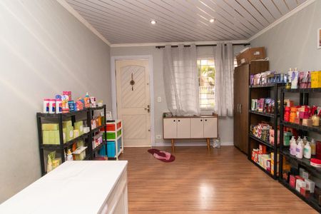Sala de casa à venda com 4 quartos, 330m² em Xaxim, Curitiba