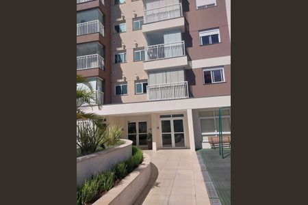 Apartamento à venda com 72m², 3 quartos e 4 vagasFoto 02
