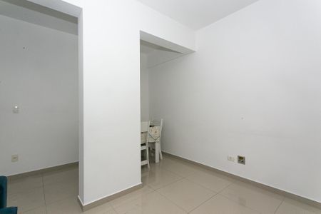 Apartamento para alugar com 60m², 2 quartos e sem vaga
