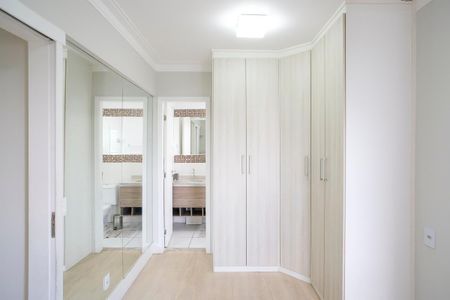 Apartamento à venda com 67m², 2 quartos e 1 vagaSuíte 