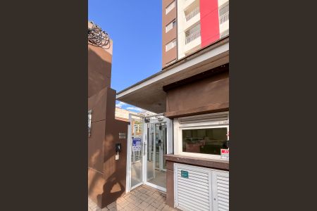 Apartamento à venda com 67m², 2 quartos e 1 vagaFachada + plaquinha