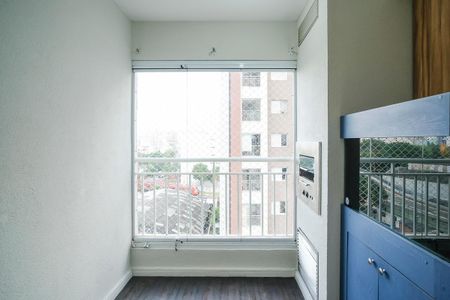 Apartamento à venda com 67m², 2 quartos e 1 vagaVaranda