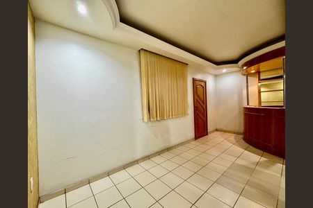 Apartamento à venda com 3 quartos, 96m² em Santa Efigênia, Belo Horizonte