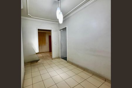 Apartamento à venda com 3 quartos, 96m² em Santa Efigênia, Belo Horizonte