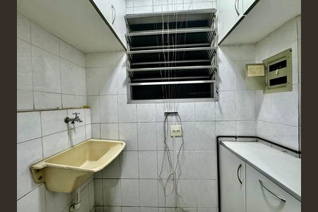 Apartamento à venda com 3 quartos, 96m² em Santa Efigênia, Belo Horizonte