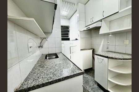 Apartamento à venda com 3 quartos, 96m² em Santa Efigênia, Belo Horizonte