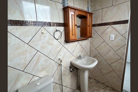 Casa para alugar com 461m², 8 quartos e 5 vagasBanheiro dos quartos 6 e 7