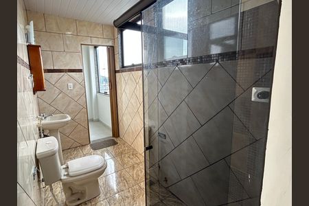 Casa para alugar com 461m², 8 quartos e 5 vagasBanheiro dos quartos 6 e 7
