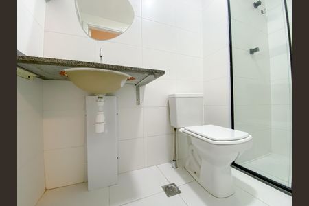 Apartamento para alugar com 35m², 2 quartos e sem vaga Apartamento para alugar com 35m², 2 quartos e sem vagaBanheiro Suíte