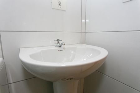 Apartamento para alugar com 60m², 2 quartos e sem vaga Apartamento para alugar com 60m², 2 quartos e sem vagaBanheiro
