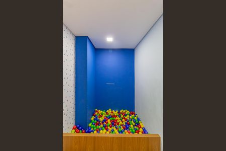 Apartamento para alugar com 34m², 2 quartos e sem vaga Apartamento para alugar com 34m², 2 quartos e sem vagaÁrea Comum - Brinquedoteca