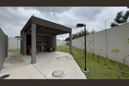 Apartamento para alugar com 34m², 2 quartos e sem vaga Apartamento para alugar com 34m², 2 quartos e sem vagaÁrea Comum - Churrasqueira