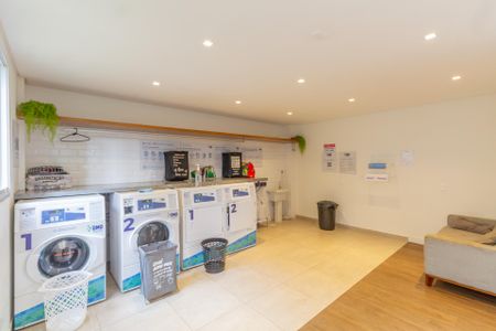 Apartamento para alugar com 34m², 2 quartos e sem vaga Apartamento para alugar com 34m², 2 quartos e sem vagaÁrea Comum - Lavanderia