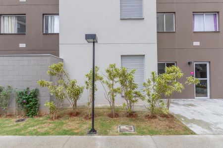 Apartamento para alugar com 34m², 2 quartos e sem vaga Apartamento para alugar com 34m², 2 quartos e sem vagaÁrea Comum