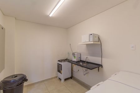 Apartamento para alugar com 34m², 2 quartos e sem vaga Apartamento para alugar com 34m², 2 quartos e sem vagaÁrea Comum - Salão de Festas