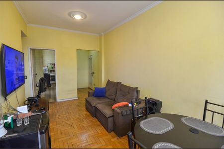 Apartamento para alugar com 110m², 3 quartos e 1 vaga Apartamento para alugar com 110m², 3 quartos e 1 vagaSala