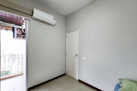Apartamento para alugar com 120m², 3 quartos e 2 vagas Apartamento para alugar com 120m², 3 quartos e 2 vagasQuarto 2