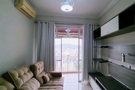 Apartamento para alugar com 120m², 3 quartos e 2 vagas Apartamento para alugar com 120m², 3 quartos e 2 vagasSala