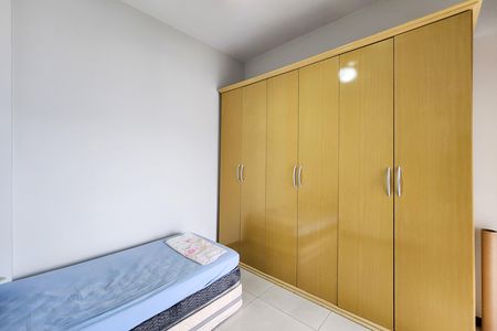 Apartamento para alugar com 120m², 3 quartos e 2 vagas Apartamento para alugar com 120m², 3 quartos e 2 vagasQuarto 2