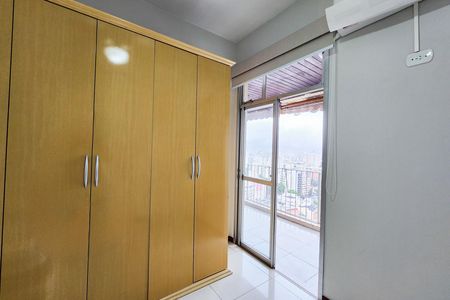 Apartamento para alugar com 120m², 3 quartos e 2 vagas Apartamento para alugar com 120m², 3 quartos e 2 vagasQuarto 2