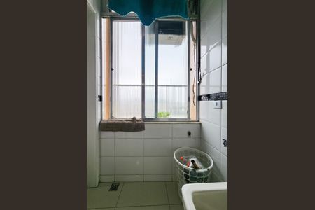 Apartamento para alugar com 120m², 3 quartos e 2 vagas Apartamento para alugar com 120m², 3 quartos e 2 vagasÁrea de Serviço