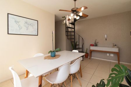 Sala de apartamento à venda com 3 quartos, 130m² em Tristeza, Porto Alegre
