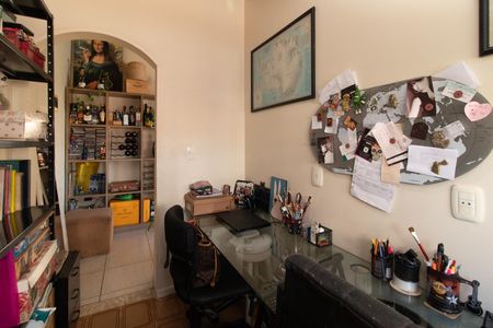 Apartamento à venda com 130m², 3 quartos e 1 vagaEscritório