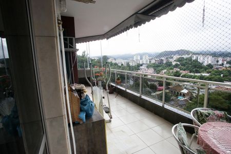 Apartamento à venda com 127m², 3 quartos e 2 vagasVaranda da Sala