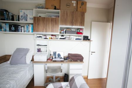 Apartamento à venda com 127m², 3 quartos e 2 vagasQuarto 2