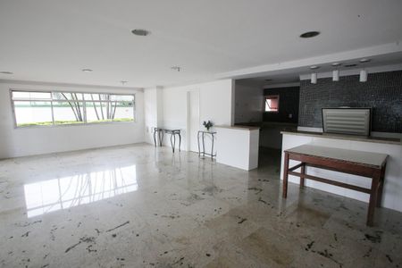 Apartamento à venda com 127m², 3 quartos e 2 vagasÁrea comum - Salão de festas