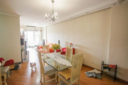 Apartamento à venda com 127m², 3 quartos e 2 vagasSala