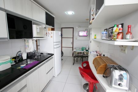 Apartamento à venda com 127m², 3 quartos e 2 vagasCozinha