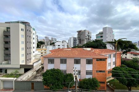 Apartamento à venda com 92m², 3 quartos e 1 vaga Apartamento à venda com 92m², 3 quartos e 1 vagaVaranda da Sala