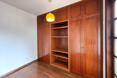 Apartamento à venda com 92m², 3 quartos e 1 vaga Apartamento à venda com 92m², 3 quartos e 1 vagaQuarto 2