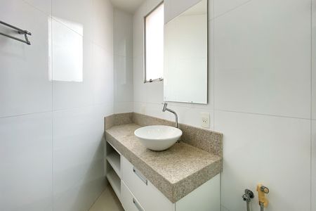 Apartamento à venda com 92m², 3 quartos e 1 vaga Apartamento à venda com 92m², 3 quartos e 1 vagaBanheiro