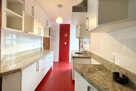 Apartamento à venda com 92m², 3 quartos e 1 vaga Apartamento à venda com 92m², 3 quartos e 1 vagaCozinha