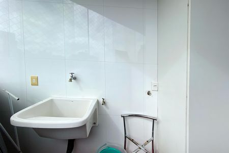Apartamento à venda com 92m², 3 quartos e 1 vaga Apartamento à venda com 92m², 3 quartos e 1 vagaÁrea de Serviço