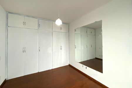 Apartamento à venda com 92m², 3 quartos e 1 vaga Apartamento à venda com 92m², 3 quartos e 1 vagaSuite