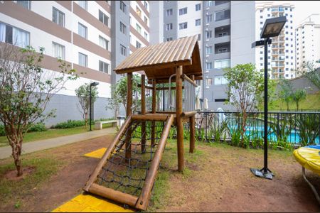 Apartamento para alugar com 35m², 2 quartos e sem vaga Apartamento para alugar com 35m², 2 quartos e sem vagaÁrea comum - Playground