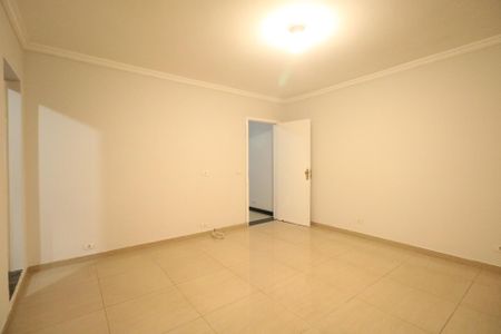 Casa para alugar com 190m², 3 quartos e 2 vagas Casa para alugar com 190m², 3 quartos e 2 vagasSuíte 1