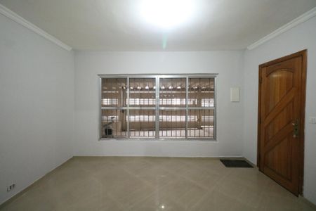 Casa para alugar com 190m², 3 quartos e 2 vagas Casa para alugar com 190m², 3 quartos e 2 vagasSala