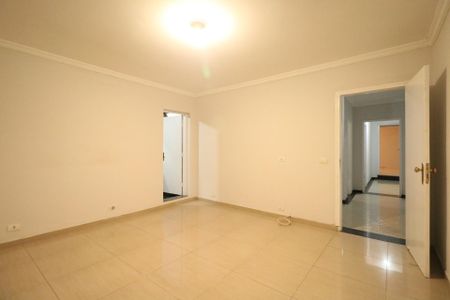Casa à venda com 190m², 3 quartos e 2 vagas Casa à venda com 190m², 3 quartos e 2 vagasSuíte 1