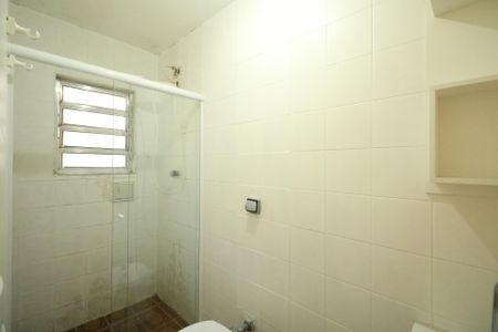 Casa para alugar com 190m², 3 quartos e 2 vagas Casa para alugar com 190m², 3 quartos e 2 vagasBanheiro da Suíte 2