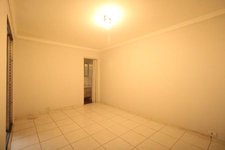 Casa para alugar com 190m², 3 quartos e 2 vagas Casa para alugar com 190m², 3 quartos e 2 vagasSuíte 2