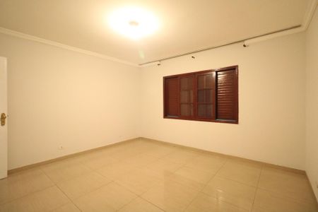 Casa à venda com 190m², 3 quartos e 2 vagas Casa à venda com 190m², 3 quartos e 2 vagasSuíte 1