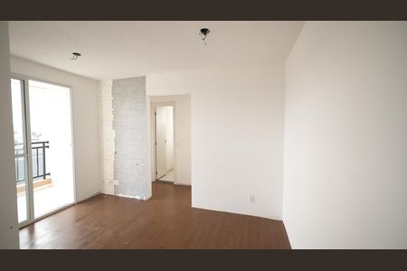 Sala de apartamento à venda com 2 quartos, 44m² em Santa Maria, Santo André