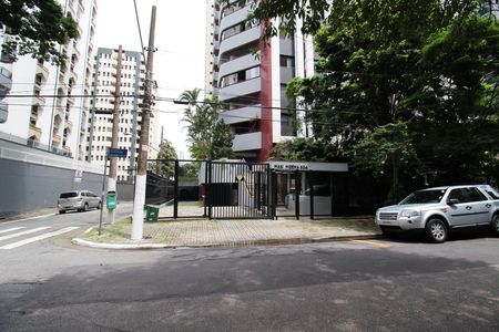 Apartamento à venda com 106m², 2 quartos e 2 vagas Apartamento à venda com 106m², 2 quartos e 2 vagasFachada