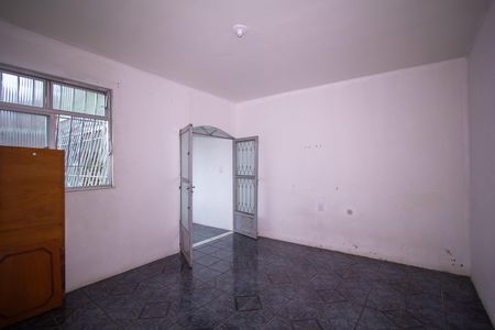 Casa para alugar com 60m², 2 quartos e sem vaga