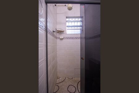 Casa para alugar com 60m², 2 quartos e sem vaga