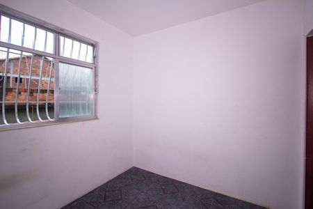 Casa para alugar com 60m², 2 quartos e sem vaga